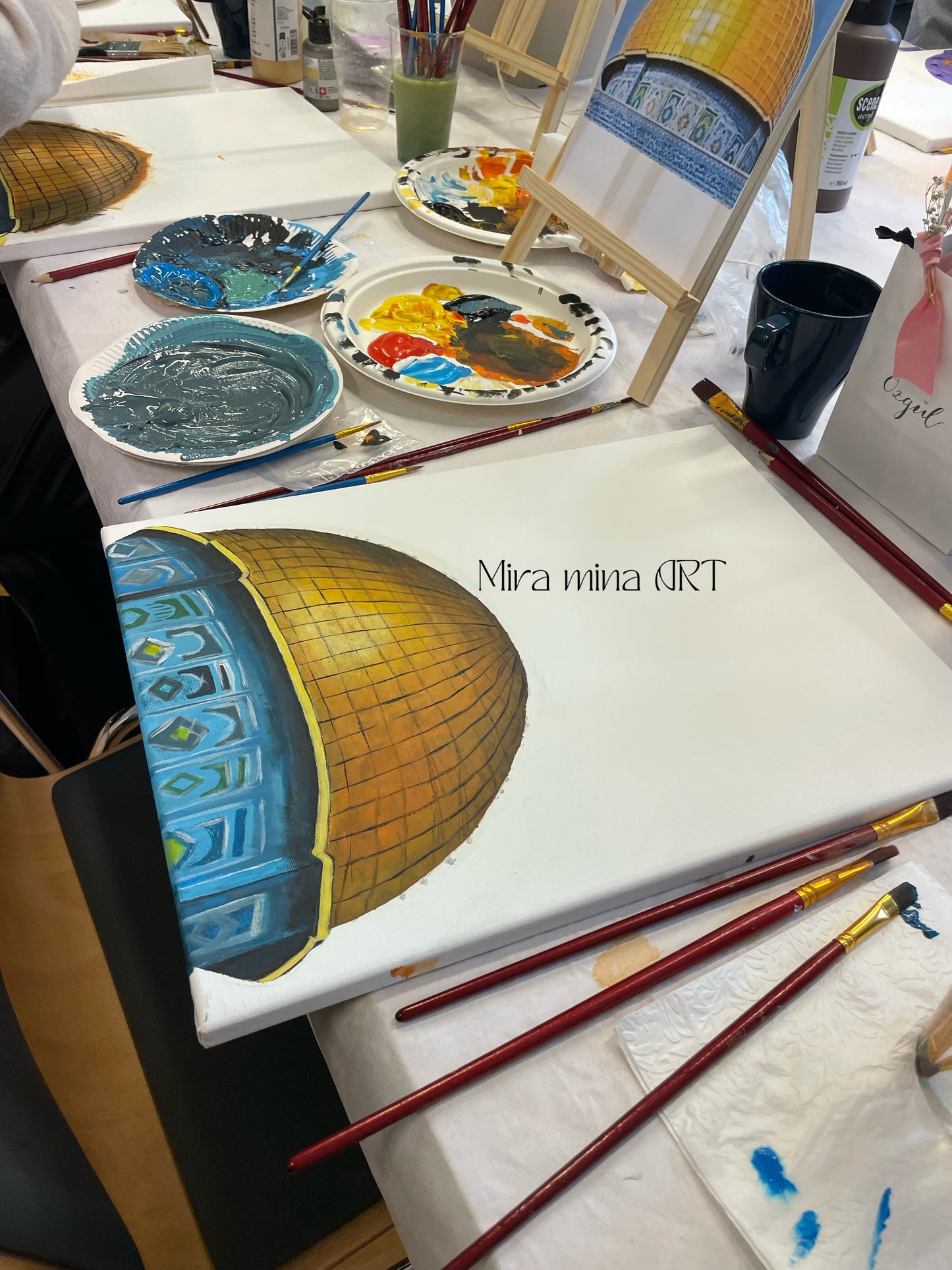 Workshop "Acrylfarbe auf Leinwand" male eine der drei heiligen Städte des Islams